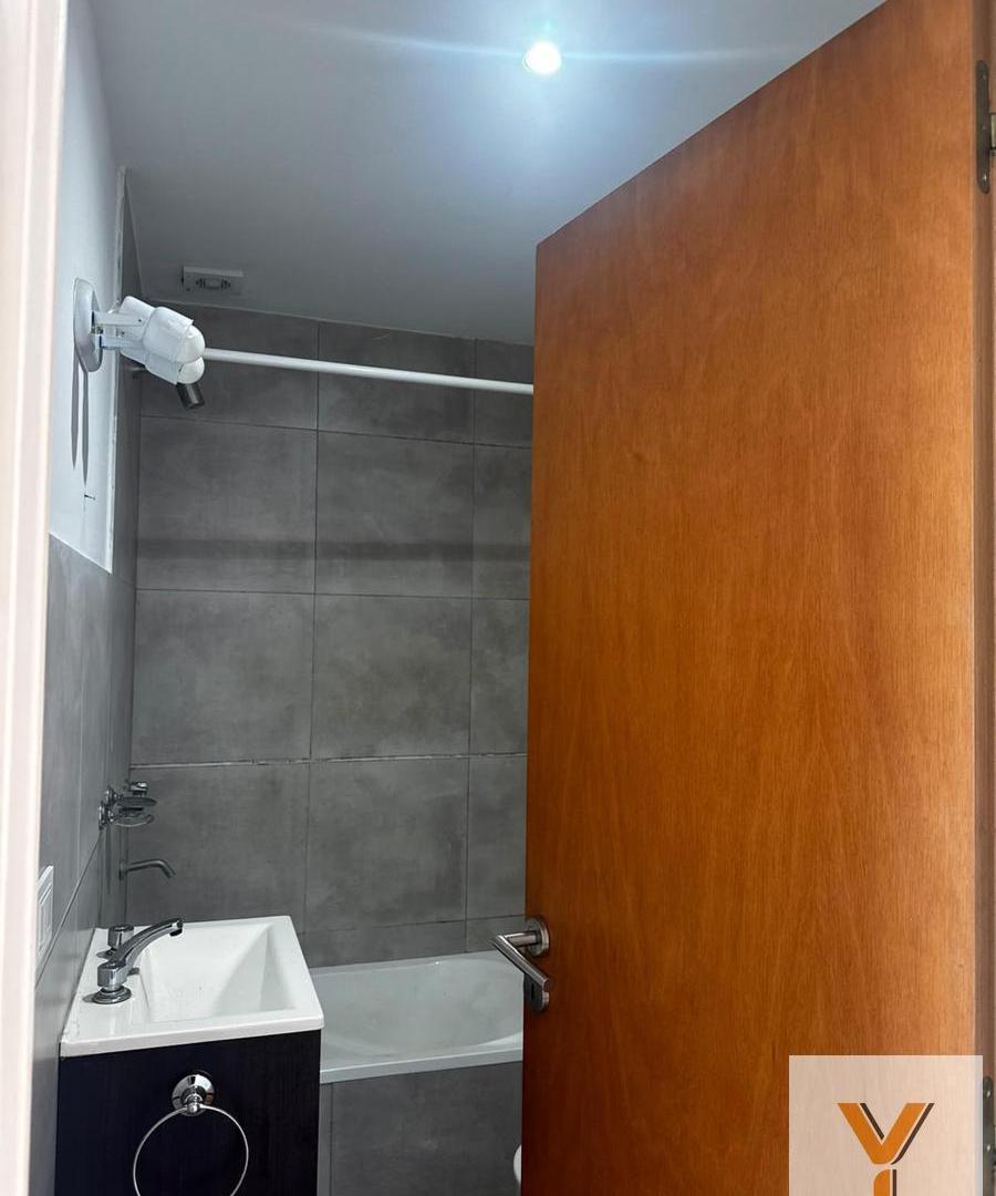 Foto de Departamento en Alquiler - 1 Dormitorio 1 Baño - 48mts - La Plata, imagen 2