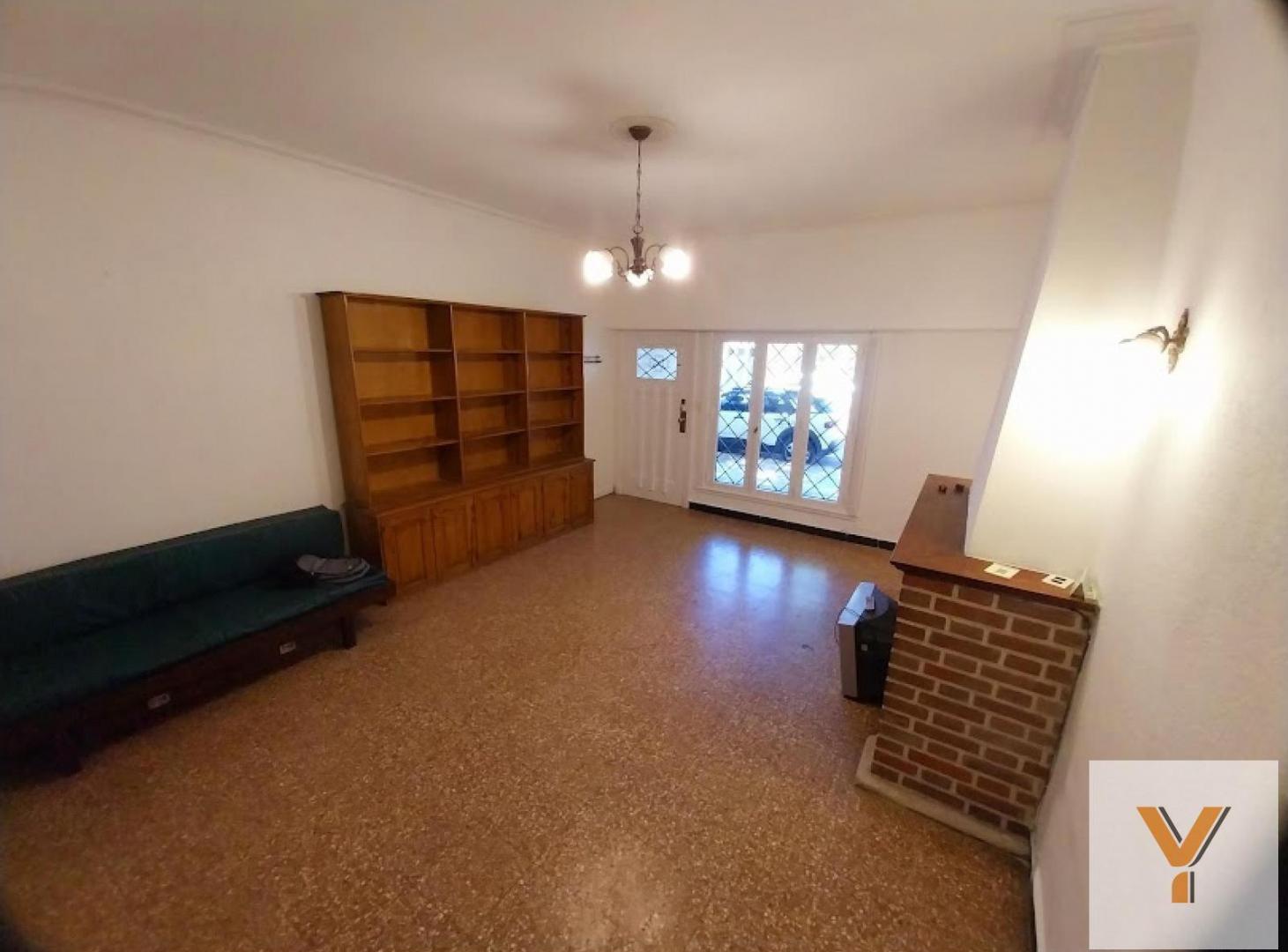 Foto de PH en Venta - 6 Dormitorios 2 Baños - 243mts - Mar Del Plata, imagen 4