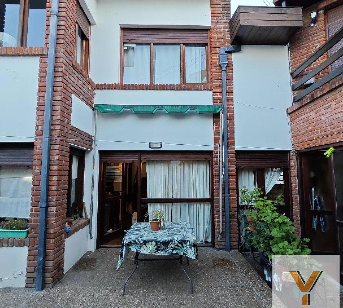 Foto de Casa en Venta - 3 Dormitorios 2 Baños - 202mts - Mar Del Plata, imagen 4