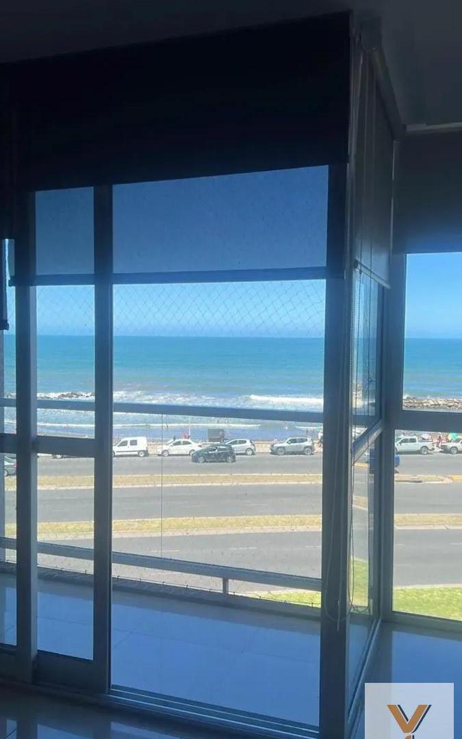 Foto de Departamento en Alquiler - 2 Dormitorios 1 Baño - 82mts - Mar Del Plata, imagen 2
