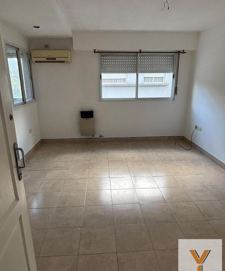Foto de Departamento en Venta - 1 Dormitorio 1 Baño - 41mts - La Plata, imagen 3