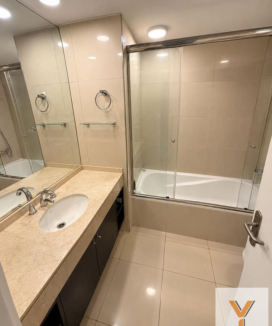 Foto de Departamento en Alquiler - 2 Dormitorios 2 Baños - 92mts - Puerto Madero, imagen 1