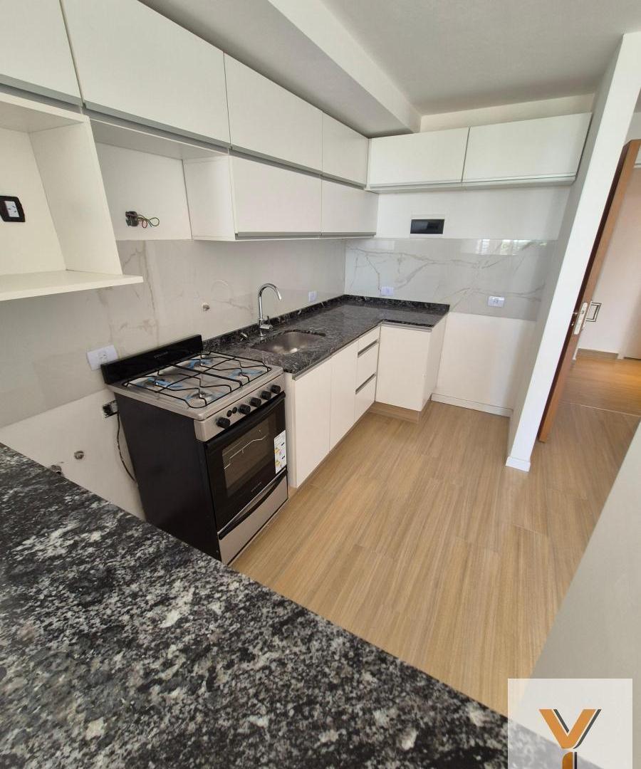 Foto de Departamento en Venta - 1 Dormitorio 1 Baño - 49mts - Parque Patricios, imagen 1
