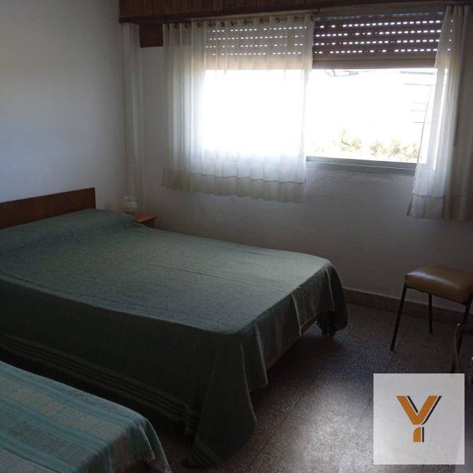 Foto de Complejo vacacional en venta - 13 Departamentos - Mar de Ajó, imagen 1