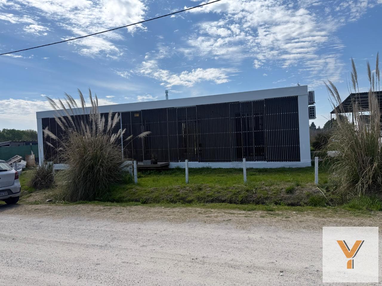 Foto de Casa en Venta - 2 Dormitorios 2 Baños - 120mts - La Plata, imagen 4