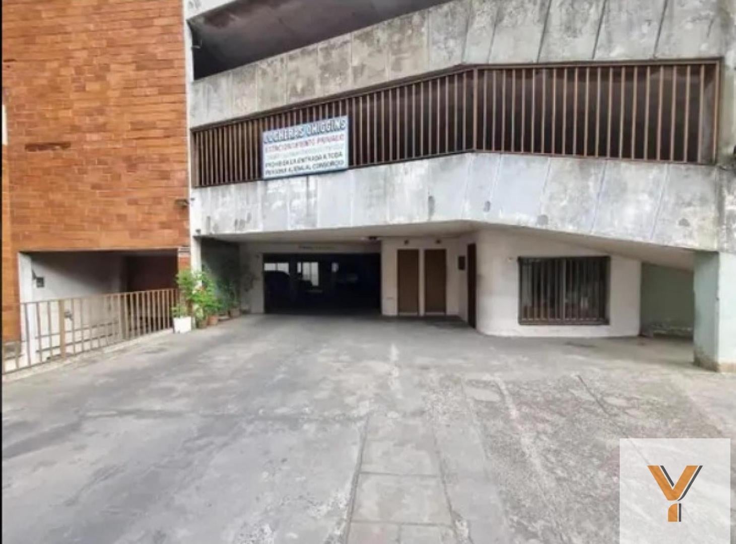 Foto de Cochera en Venta - - 12mts - Lanús, imagen 4