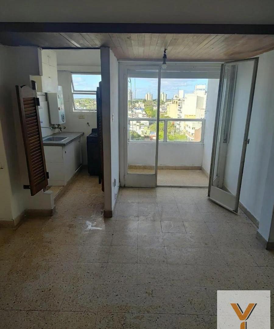 Foto de Departamento en Alquiler - 3 Dormitorios 1 Baño - 48mts - La Plata, imagen 3