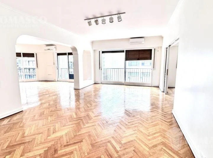 Departamento en Alquiler 4 Ambientes Dep Serv Cochera Recoleta 3