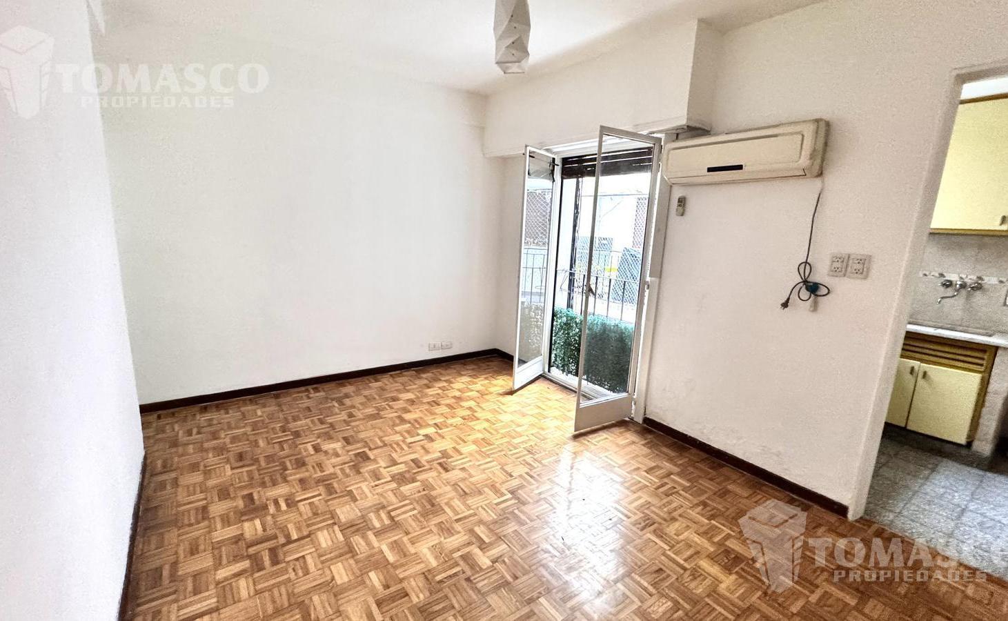 Departamento de 2 ambientes luminoso Apto Profesional / Recoleta