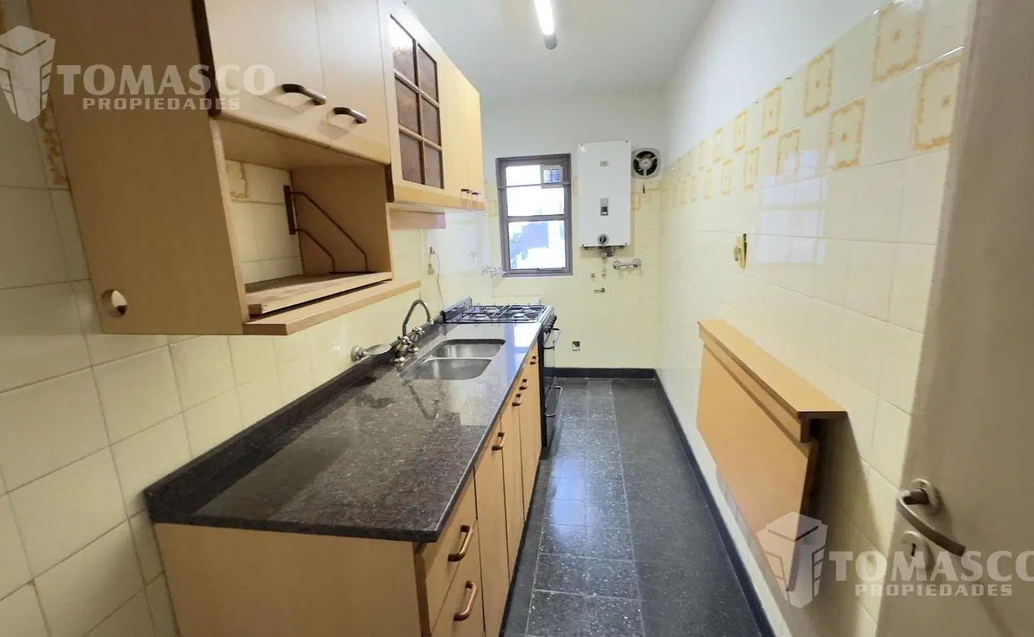 Venta Departamento de 3 ambientes luminoso / Palermo 3