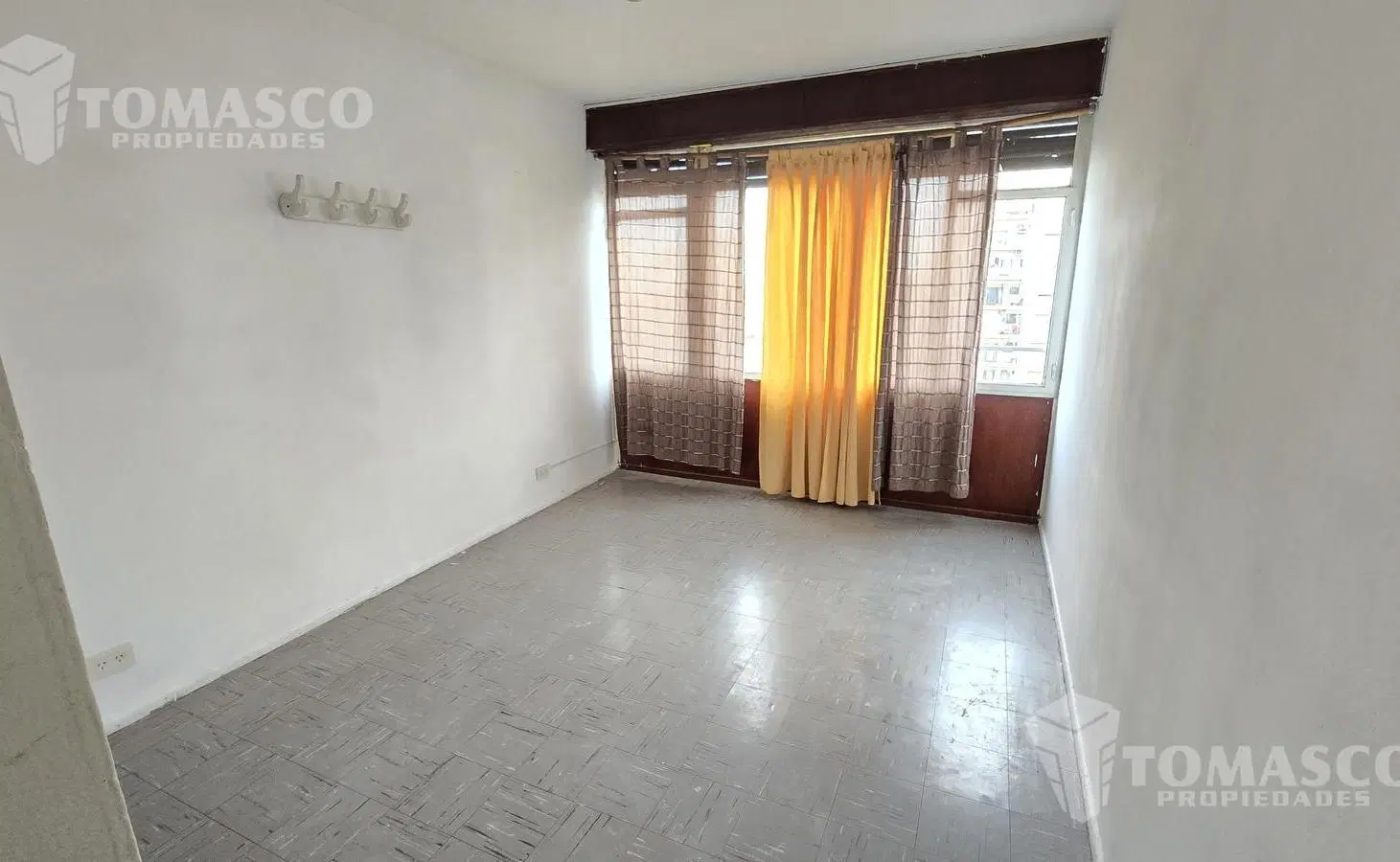 Venta de Departamento 3 ambientes luminoso / San Cristobal 5