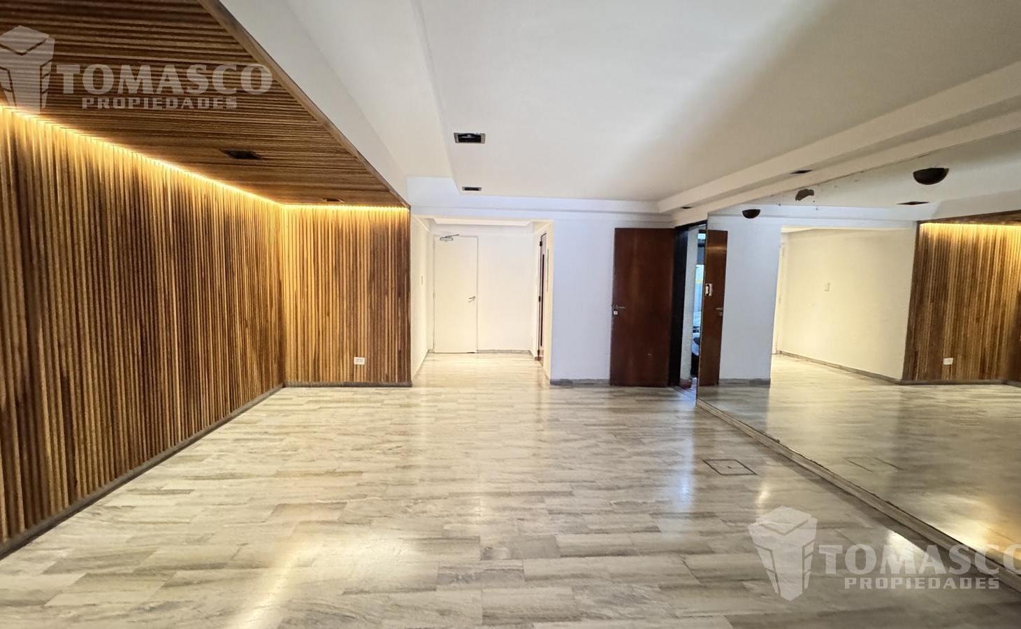 Foto de Venta 4 Ambientes c/Dependencia con Balcón Terraza - Baulera - Cochera -, imagen 3