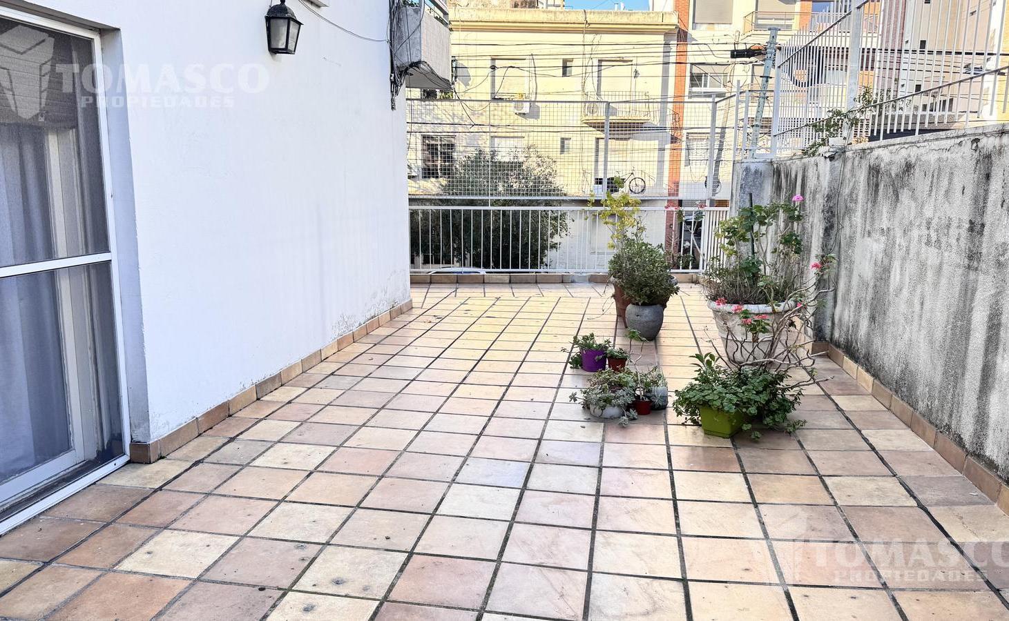 Foto de Venta 4 Ambientes c/Dependencia con Balcón Terraza - Baulera - Cochera -, imagen 1