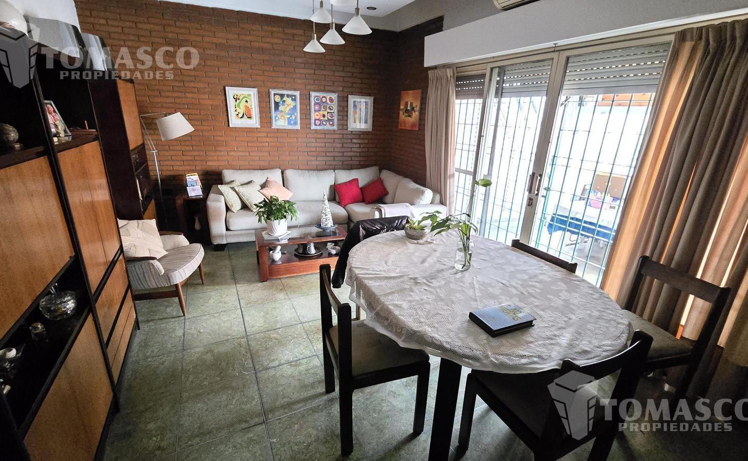 Foto de PH Venta 4 Amb Terraza Quincho (sin expensas) Boedo, imagen 4