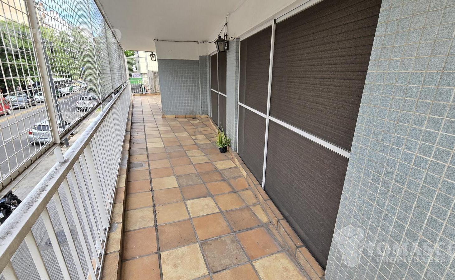Foto de Venta 4 Ambientes c/Dependencia con Balcón Terraza - Baulera - Cochera -, imagen 3