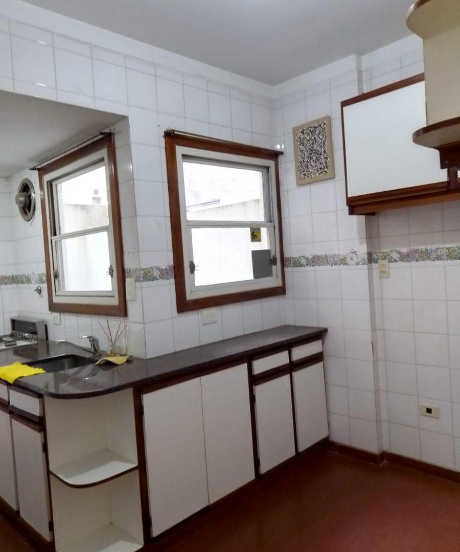 Foto de 3 AMB. - VIVIENDA. SOLO ESTUD. -APTO PROFESIONAL - Edif de CATEG, imagen 4