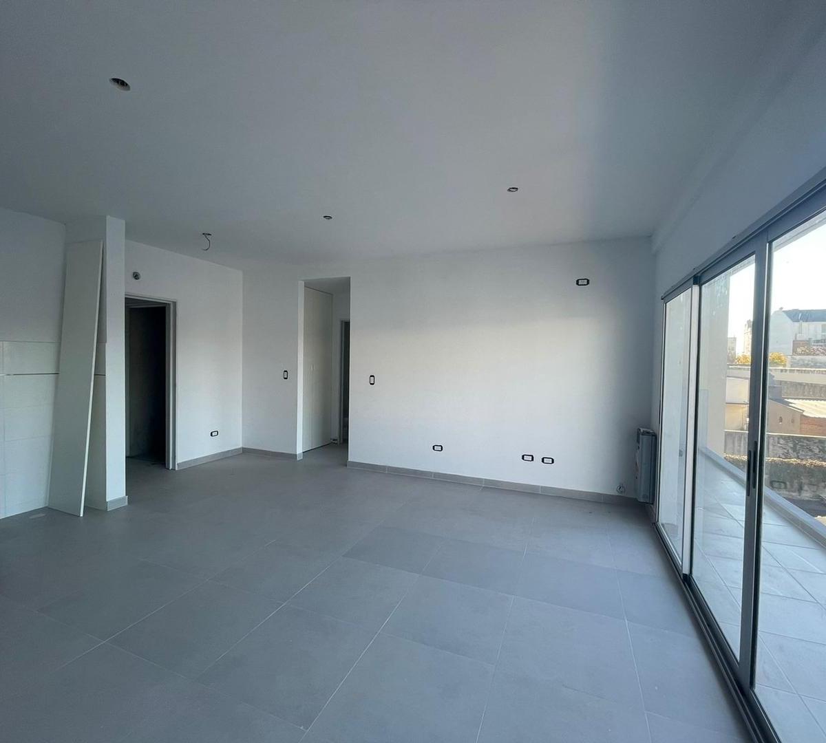 Con Terraza Propia, Único! 2 Amb 90 m², Haga Su Oferta 1