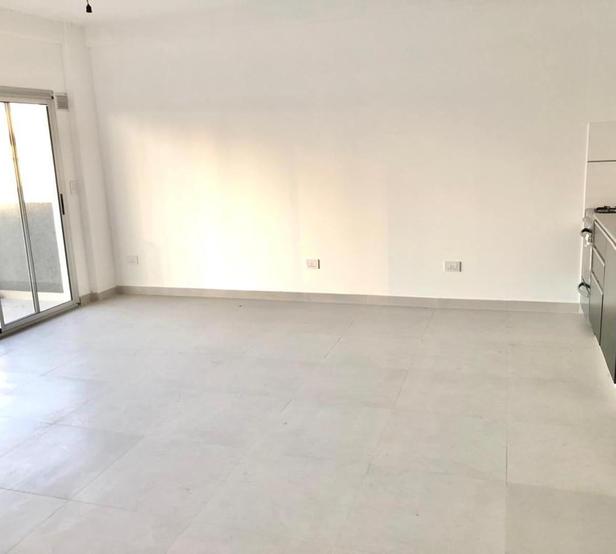 Apto Credito. 2 Amb Jardin y Parrilla 90 m², Estrenar 2