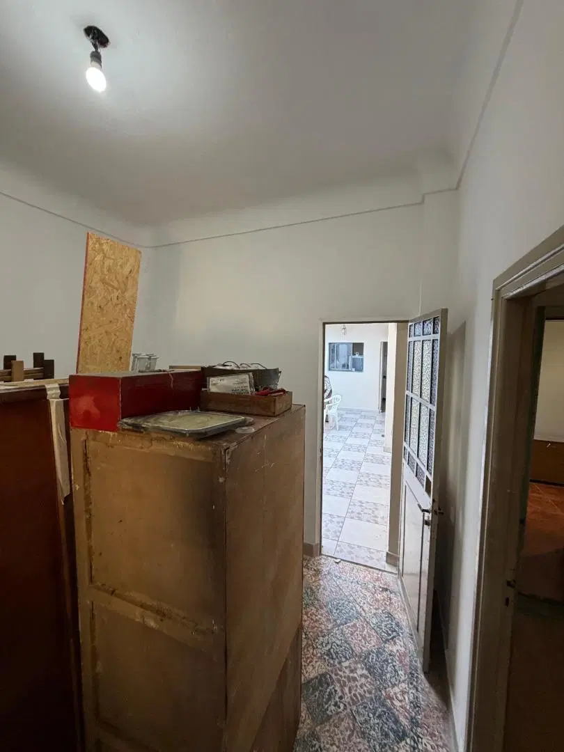 Casa con Patio sobre lote de 8,66x14 4