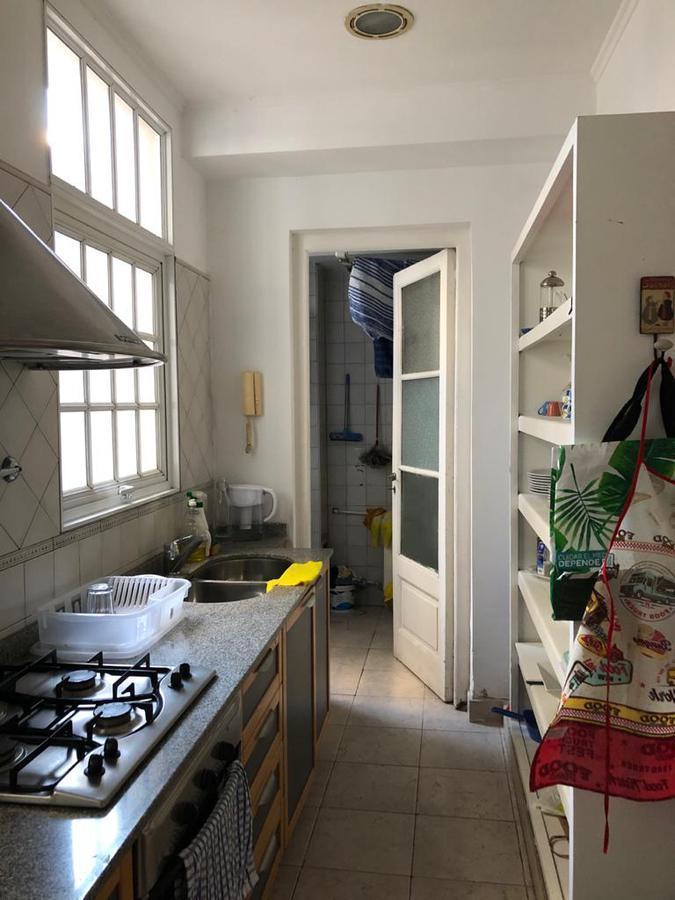 Venta Departamento Antiguo Luminoso, Tres Dorm., Dos Baños Al Frente - San Telmo 4