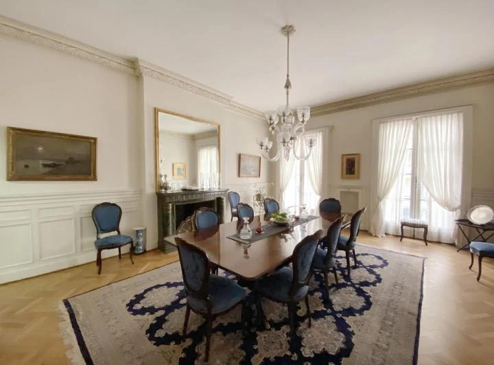 Piso en Retiro, Palacio Estrugamou, 8 ambientes,  4 dormitorios, 4 baños , 5