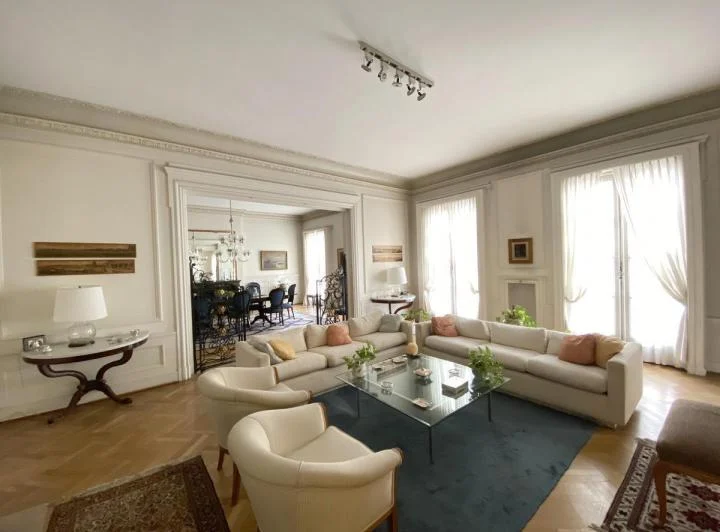Piso en Retiro, Palacio Estrugamou, 8 ambientes,  4 dormitorios, 4 baños , 3