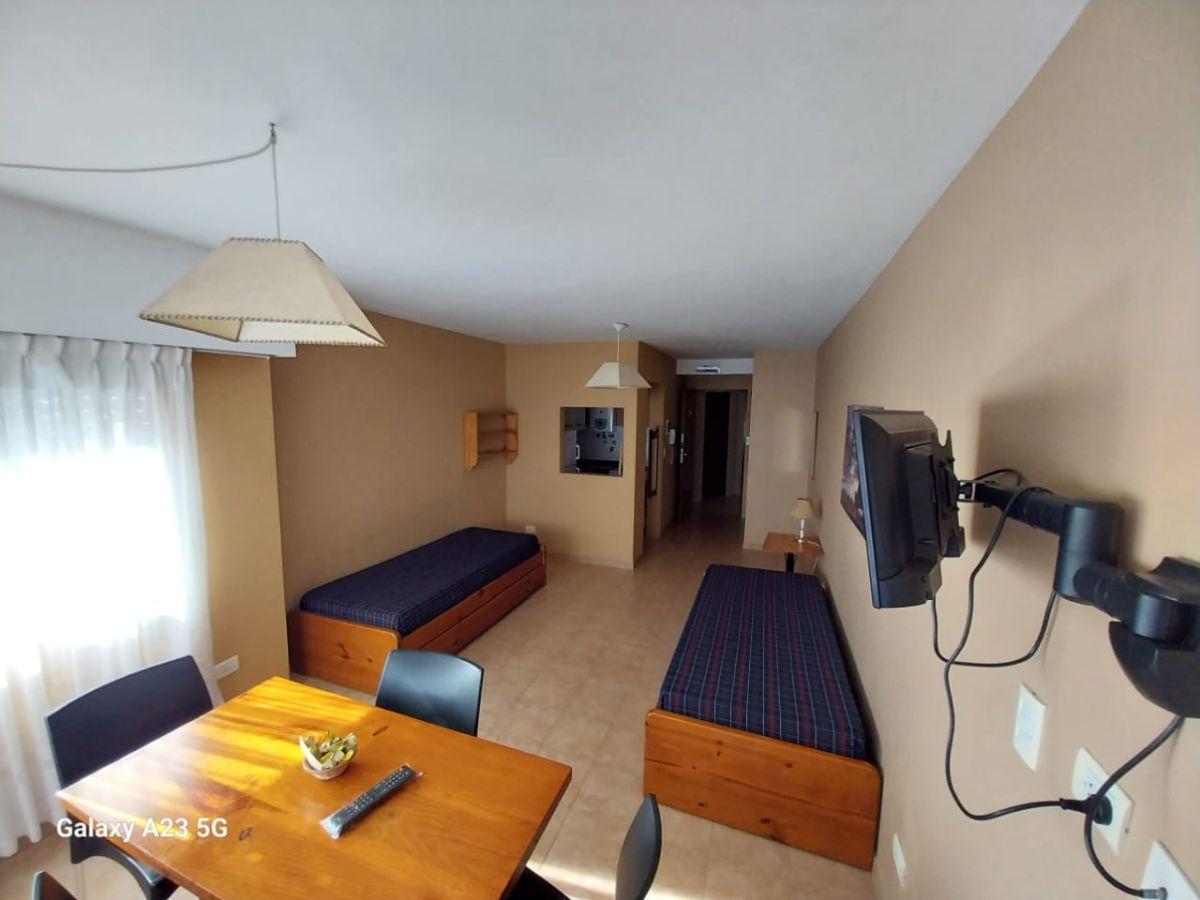 Foto de En venta departamentos 1 ambiente frente al mar en Zona Centro, Villa, imagen 1