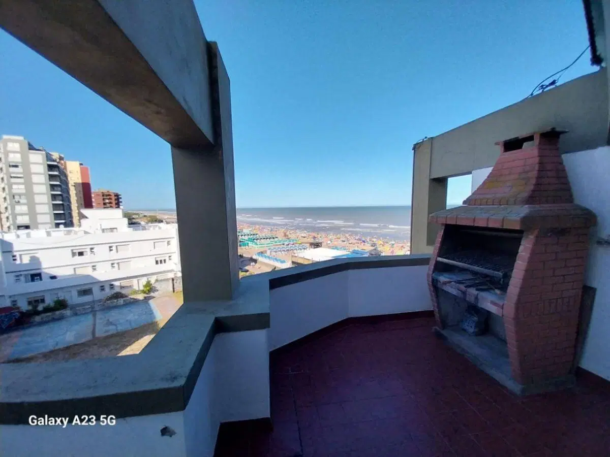 En venta departamentos de 3 ambientes frente al mar en Zona Centro, Villa Gesell 5