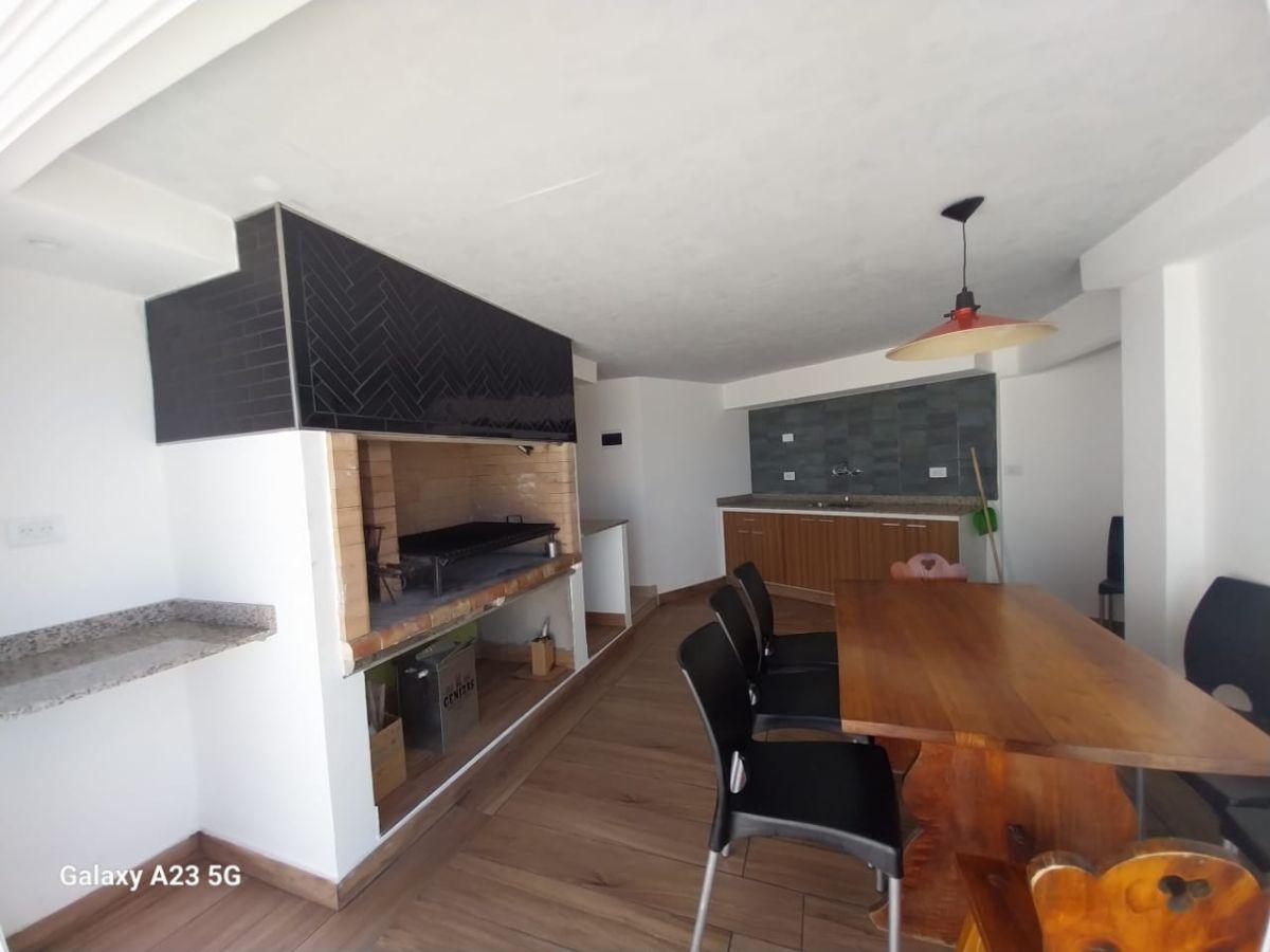 En venta departamentos de 3 ambientes frente al mar en Zona Centro, Villa Gesell