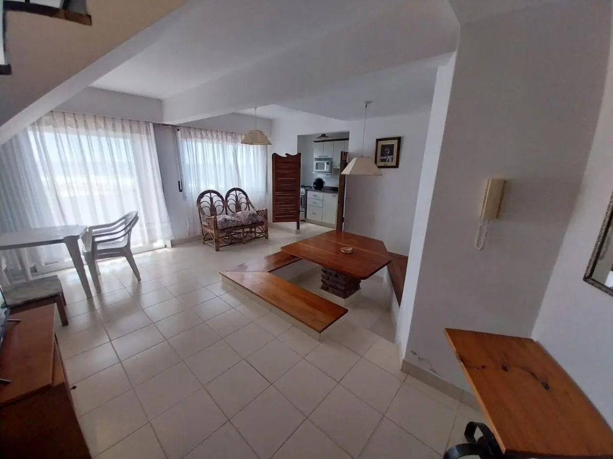 En venta departamentos de 3 ambientes frente al mar en Zona Centro, Villa Gesell 3
