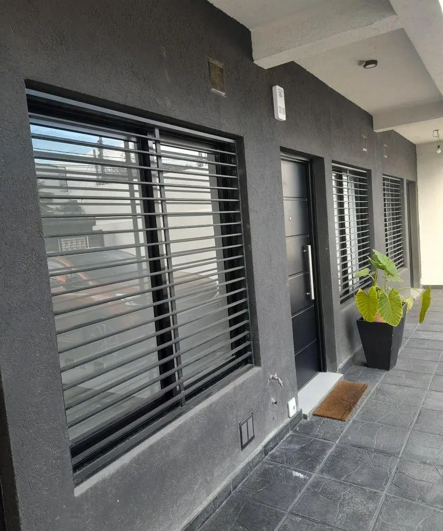 ALQUILER DE DUPLEX A ESTRENAR. ITUZAINGO NORTE. 2