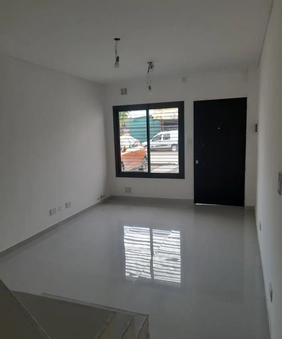 ALQUILER DE DUPLEX A ESTRENAR. ITUZAINGO NORTE. 5