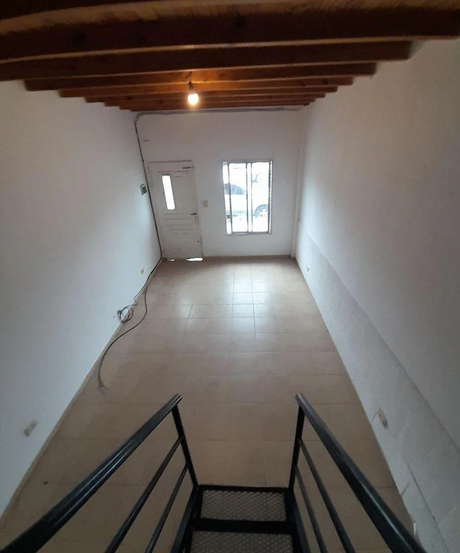 Foto de ALQUILER: DUPLEX TRES AMBIENTES. ITUZAINGO NORTE., imagen 1