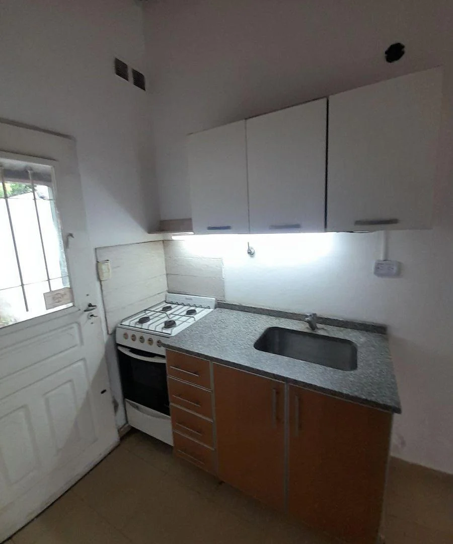 Foto de ALQUILER: DUPLEX TRES AMBIENTES. ITUZAINGO NORTE., imagen 5