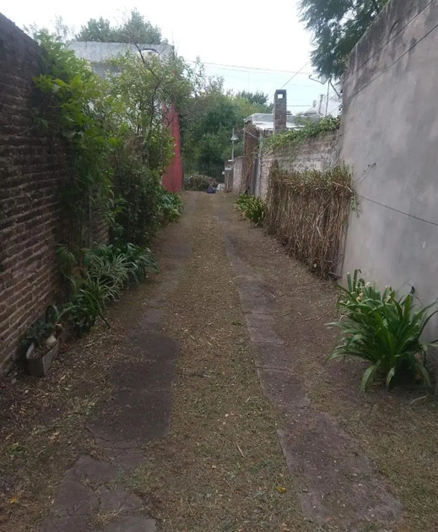 ALQUILER PH TRES AMBIENTES. ITUZAINGO SUR. 1