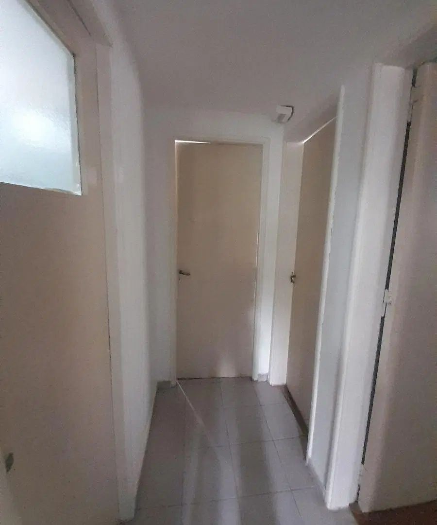 VENTA: CASA MULTIFAMILIAR. ITUZAINGO NORTE. 5