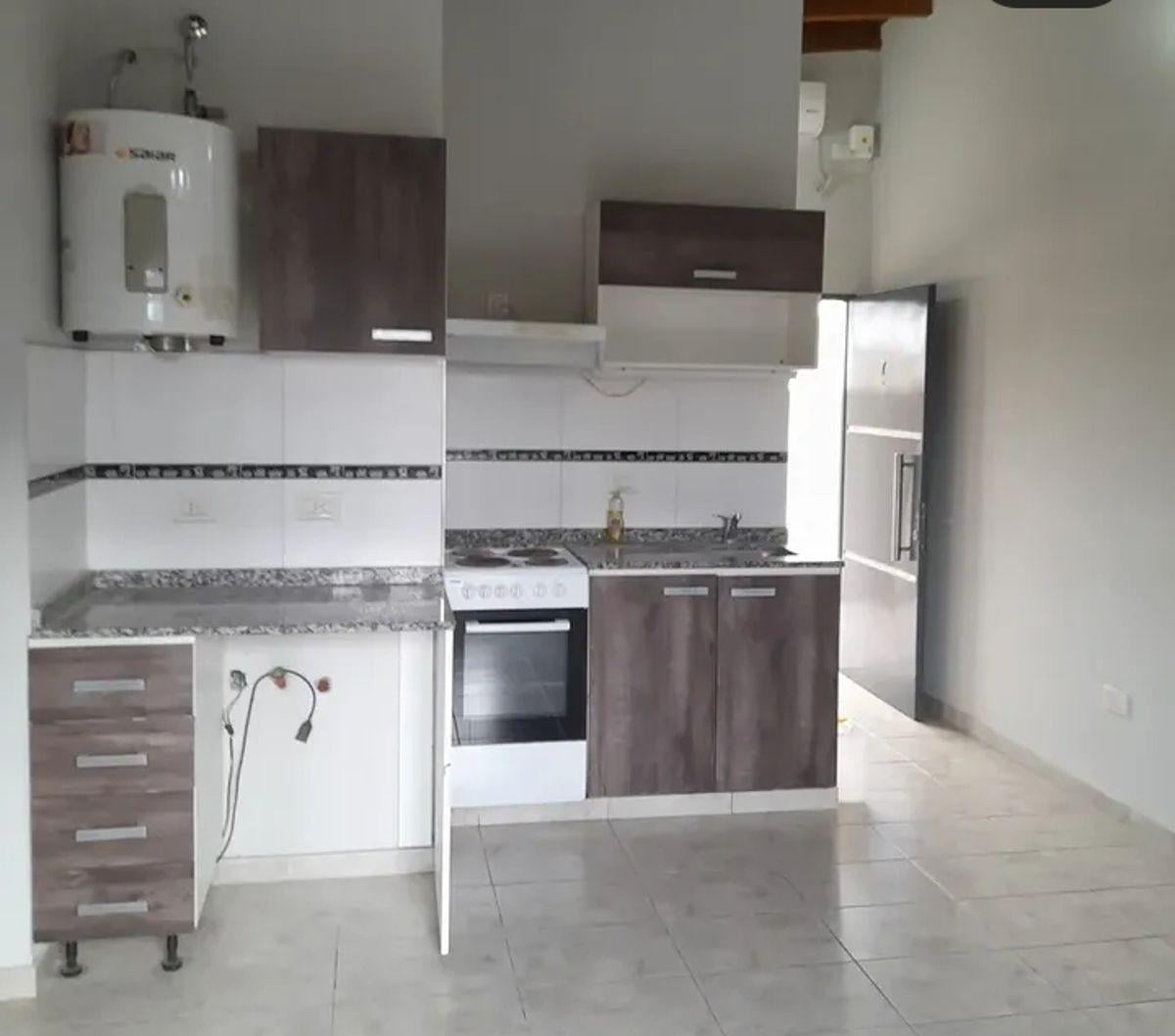 Foto de ALQUILER DEPARTAMENTO DOS AMBIENTES. ITUZAINGO NORTE, imagen 5