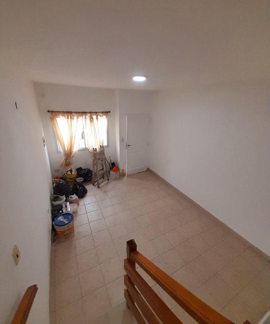 Foto de ALQUILER DE DUPLEX TRES AMBIENTES. ITUZAINGO SUR, imagen 1
