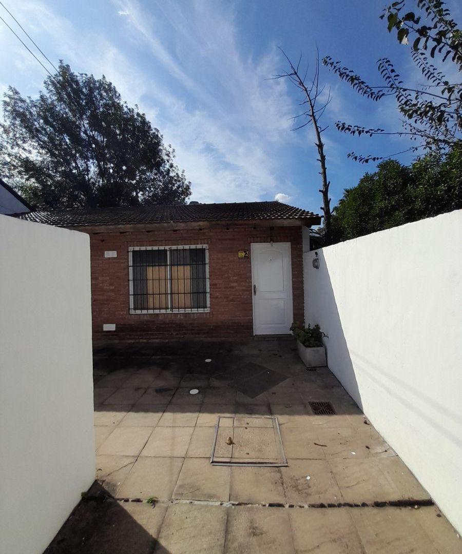 Foto de ALQUILER: PH INTERNO DE DOS AMBIENTES. ITUZAINGÓ NORTE., imagen 4