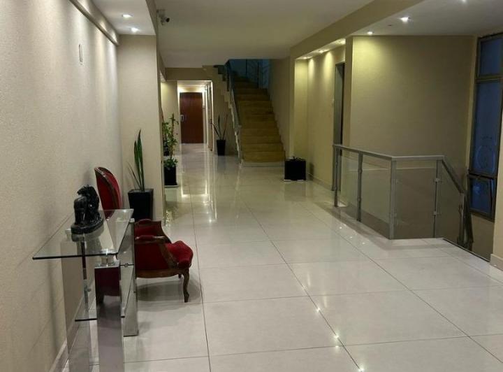 Hermoso departamento reciclado a nuevo en piso 10 5