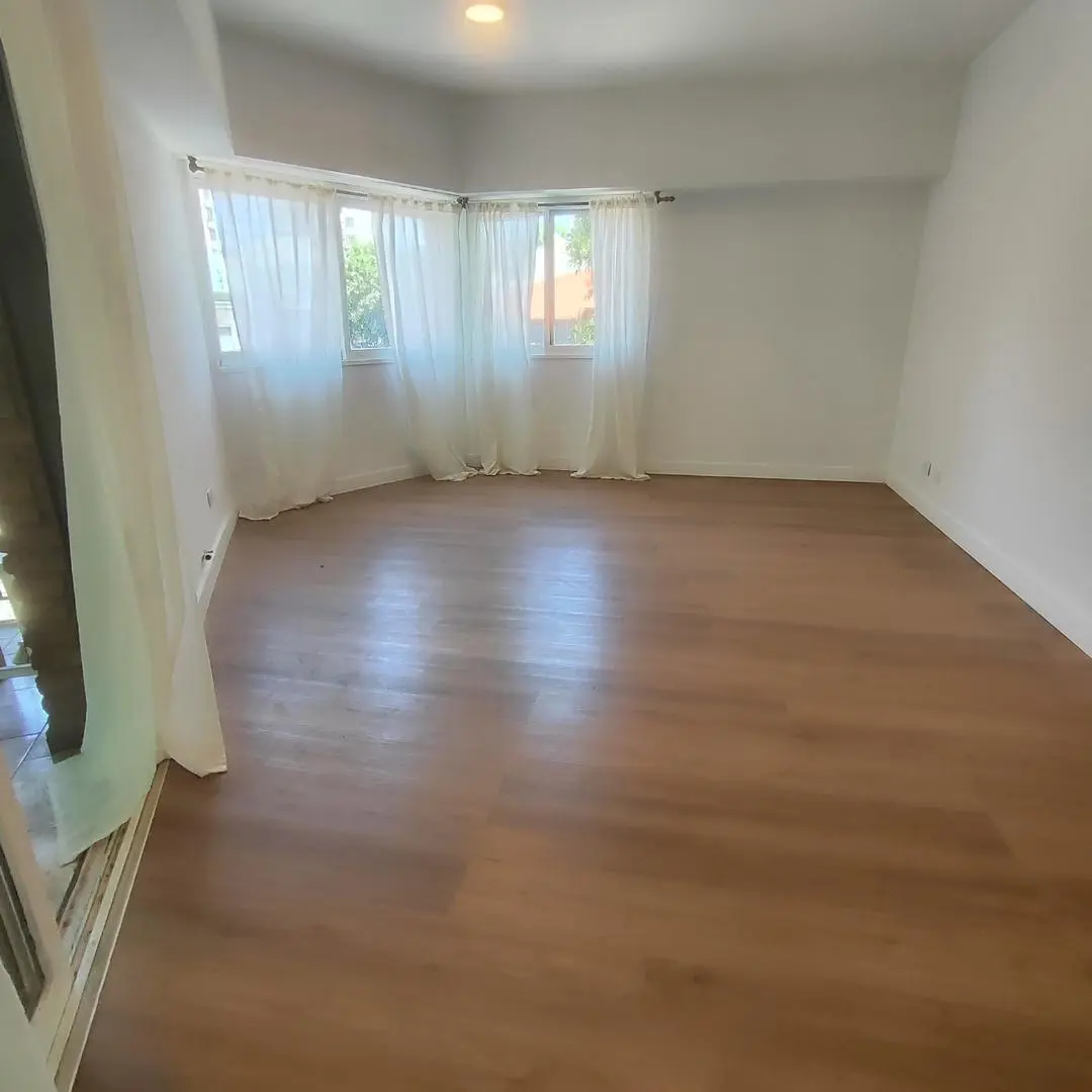 Hermoso 4 amb reciclado a nvo muy luminoso y ventilado!! 2