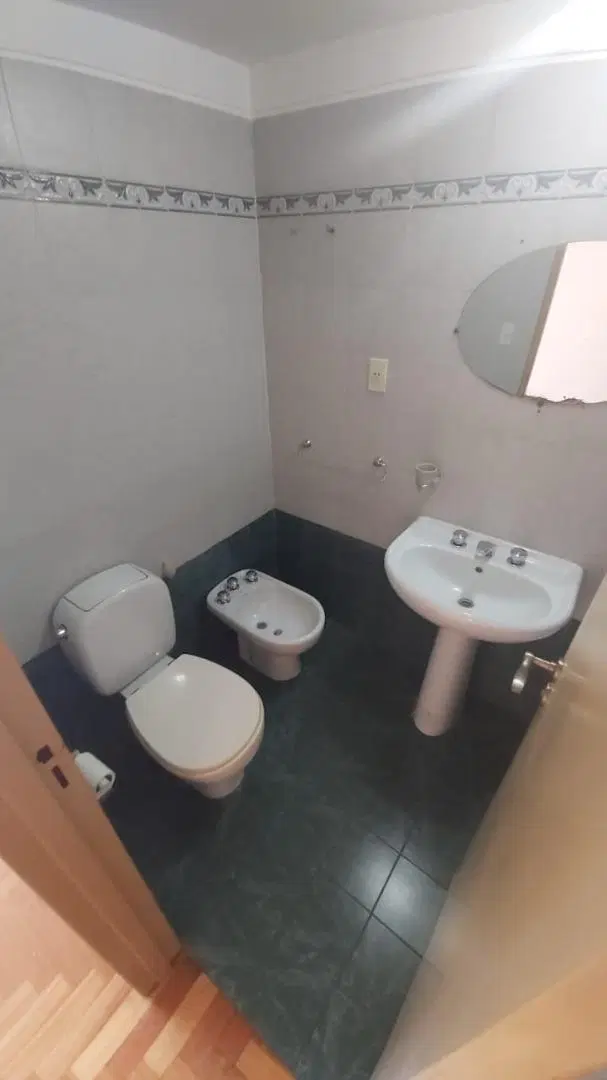 Excelente Monoambiente con Gran Cocina Baño completo Balcon 4