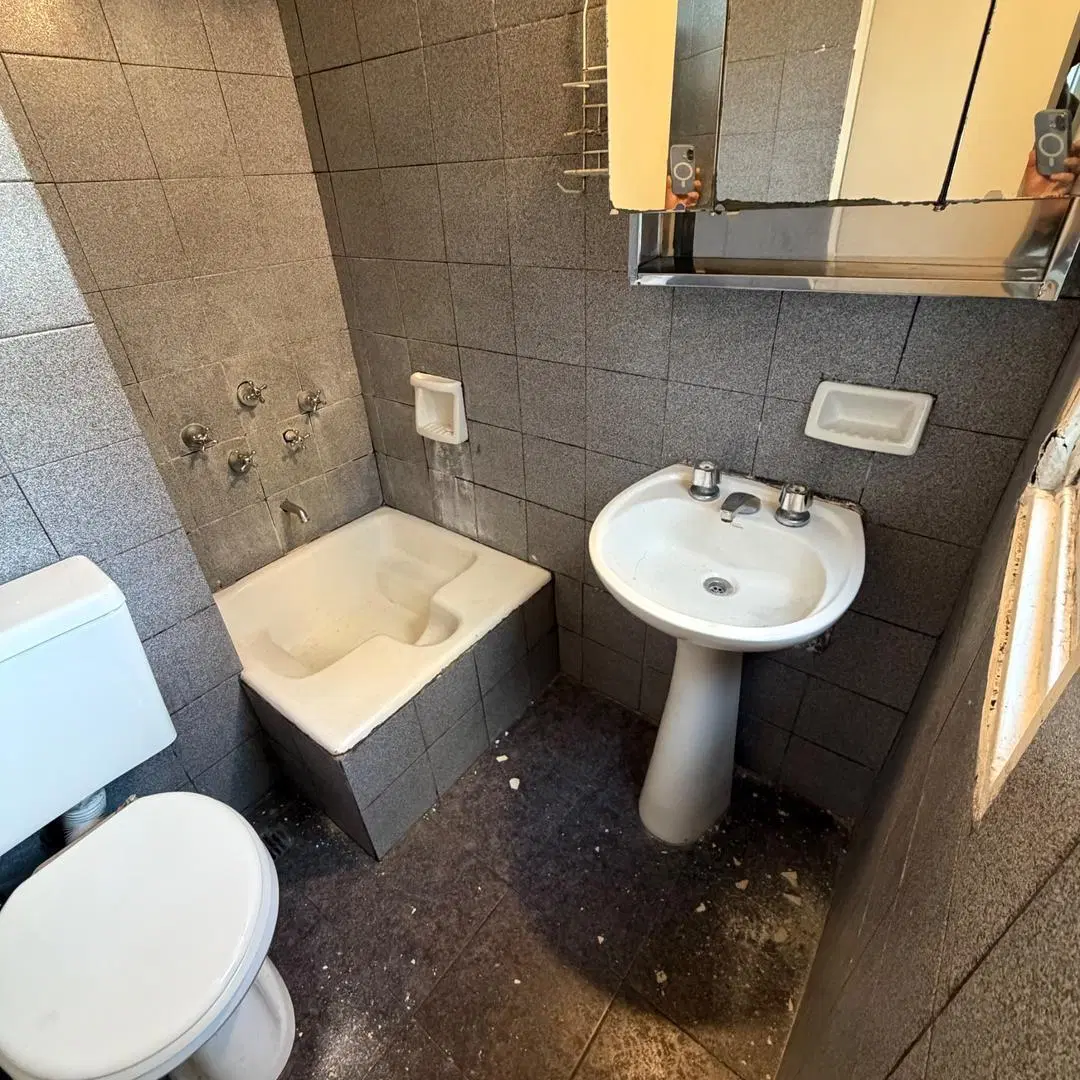 2 ambiente chicos muy luminoso. Excelente precio 3
