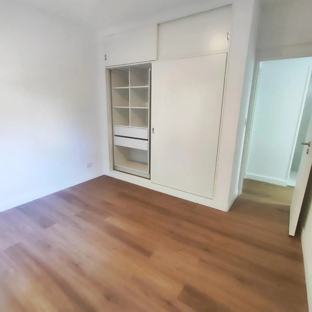 Hermoso 4 amb con muy luminoso y ventilado, reciclado a nvo 4