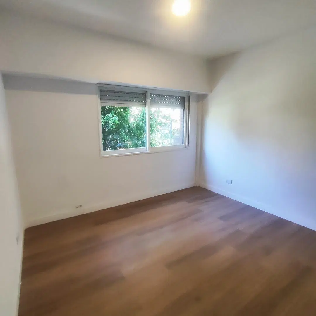 Hermoso 4 amb con muy luminoso y ventilado, reciclado a nvo 8