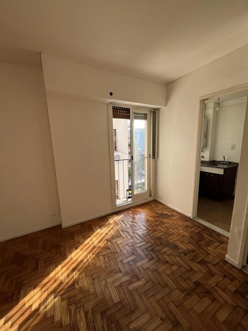 Foto de Departamento monoambiente con patio, imagen 4