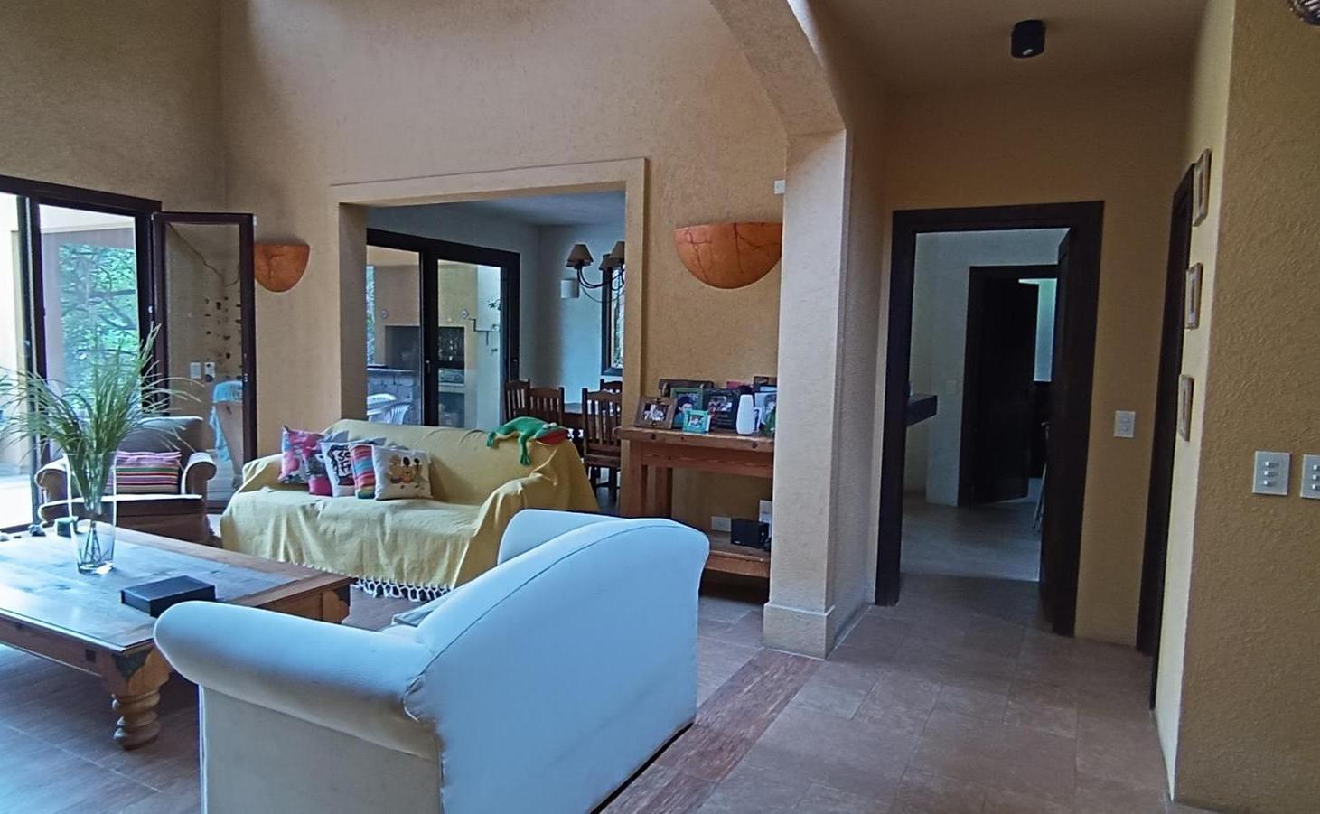Foto de Hermosa casa en B° Fincas del lago Toda en Planta Baja, imagen 5