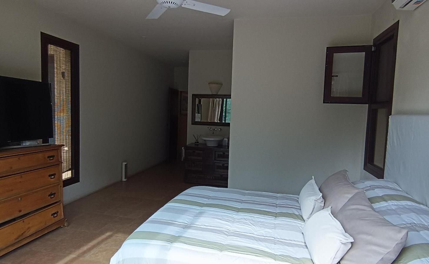 Foto de Hermosa casa en B° Fincas del lago Toda en Planta Baja, imagen 3