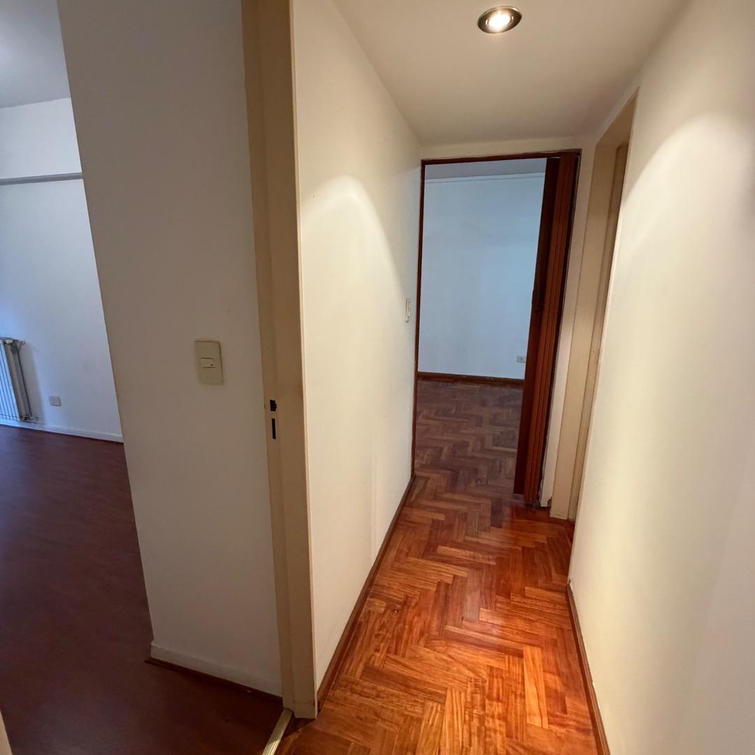 Foto de Excelente Semipiso de 3 Ambientes con Dependencia al Frente, imagen 4