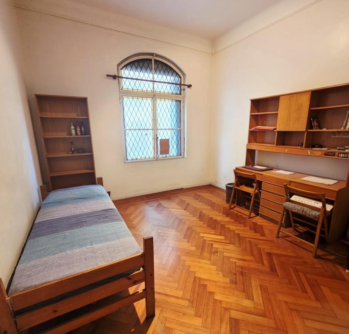 Foto de 3 ambientes con patio Histórico Edificio Femenil CABALLITO, imagen 3